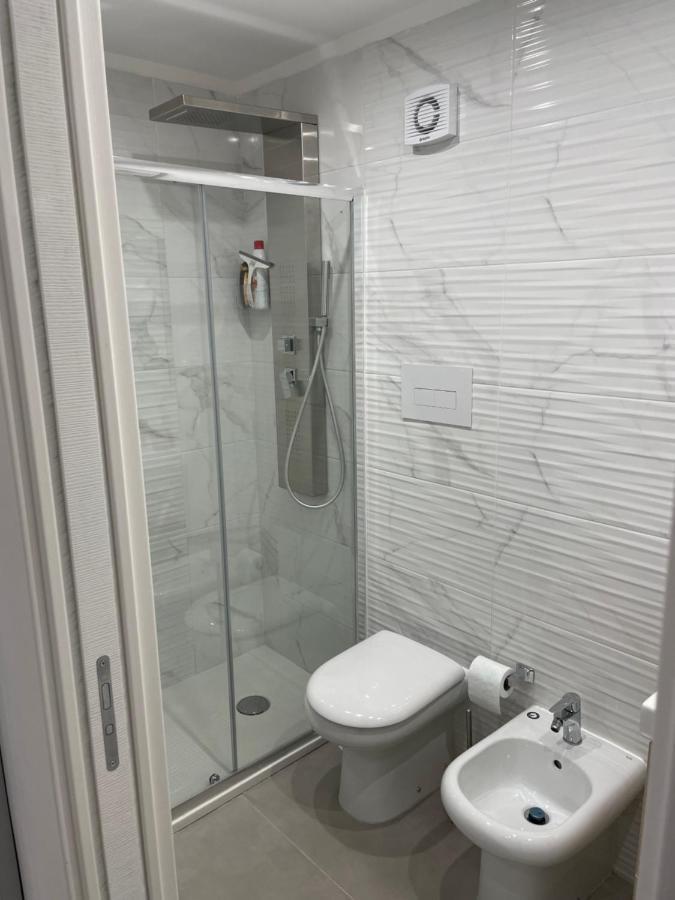 Casa Vacanza Carme เนเปิลส์ ภายนอก รูปภาพ